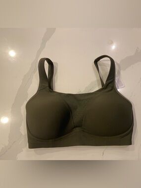 BNWT Lululemon Run Times Bra
